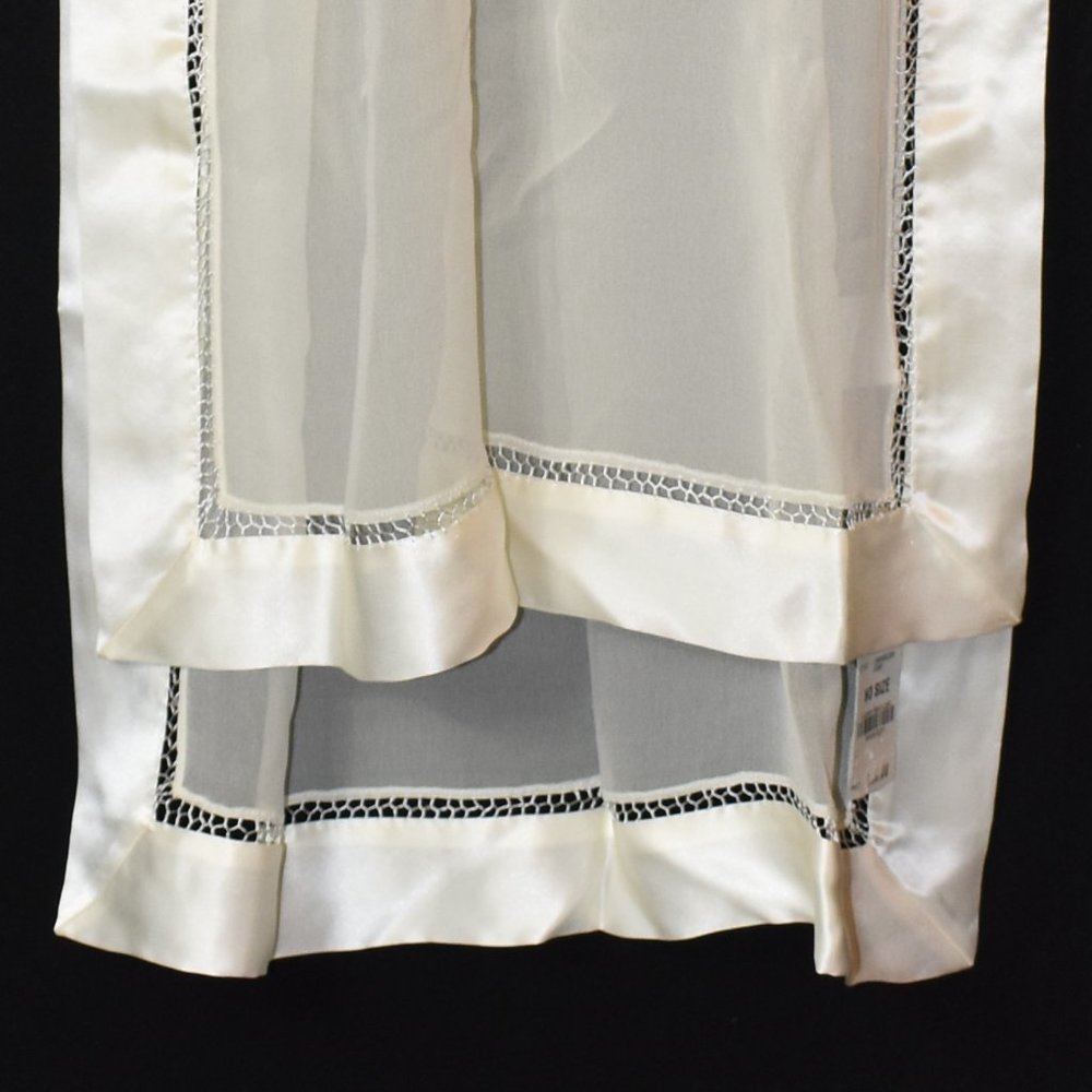 Charter Club Women's 100% Silk Scraf NWT - Picture 7 of 10
